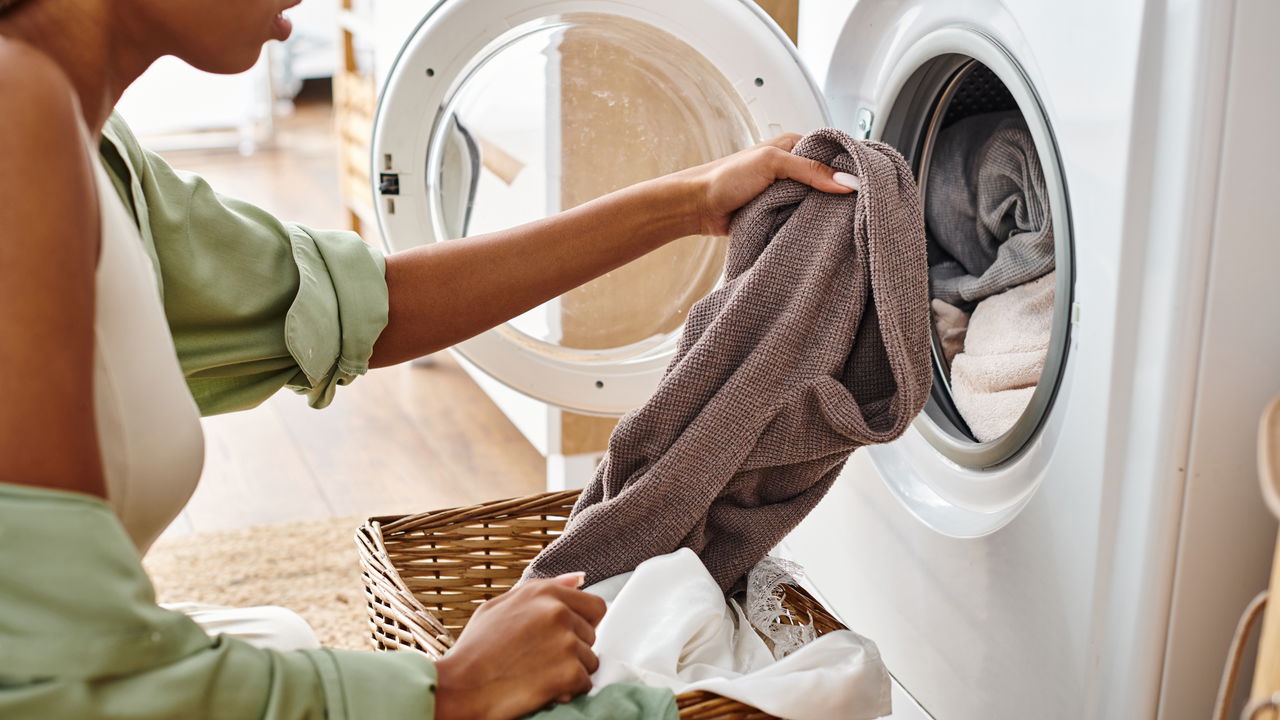 Cheiro de mofo na lavadora nunca mais com esse truque simples