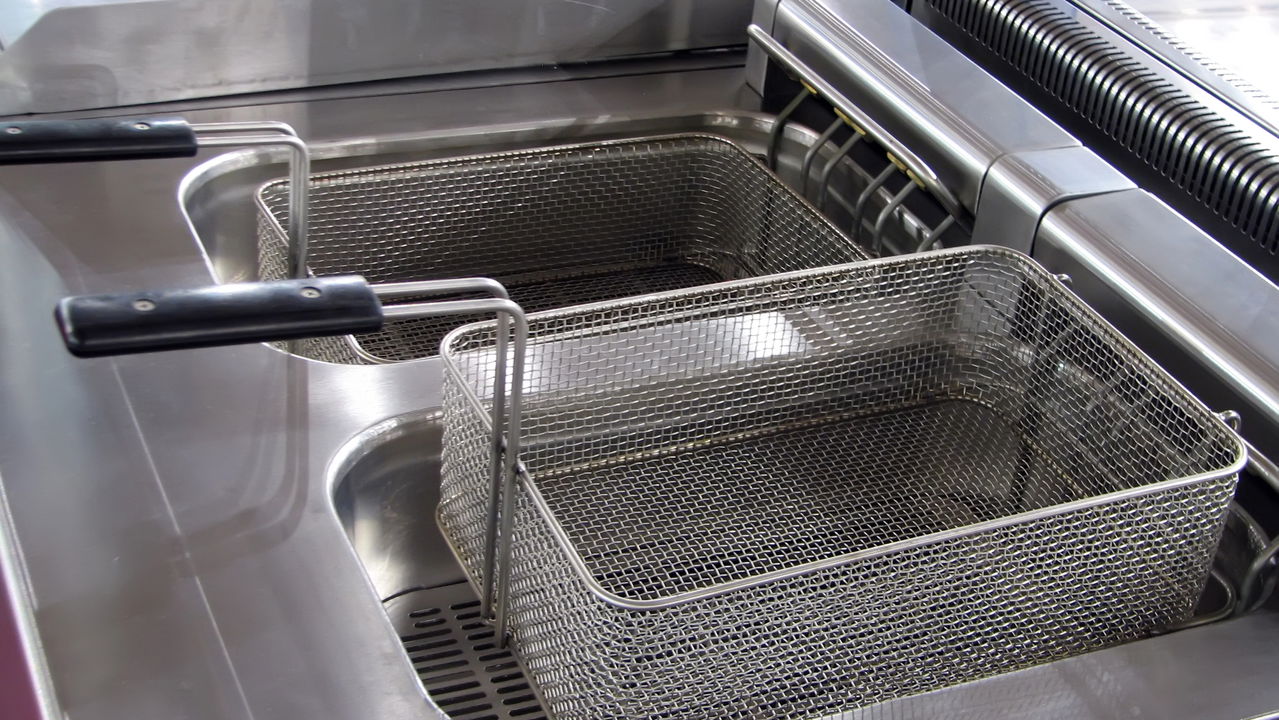 Como manter a fritadeira impecável por muito mais tempo