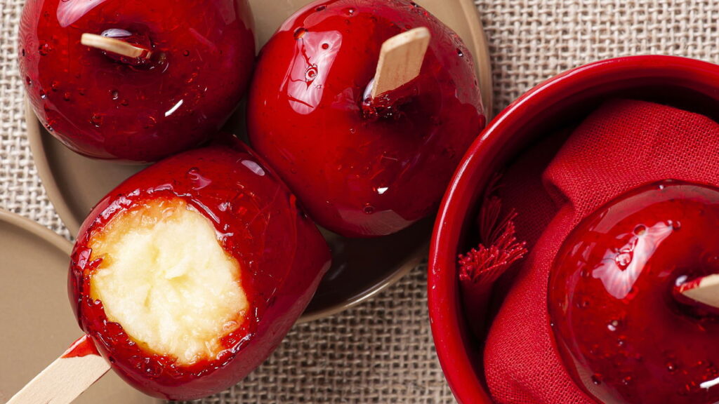 Maçã do Amor: Tradição, Ingredientes e Receita
