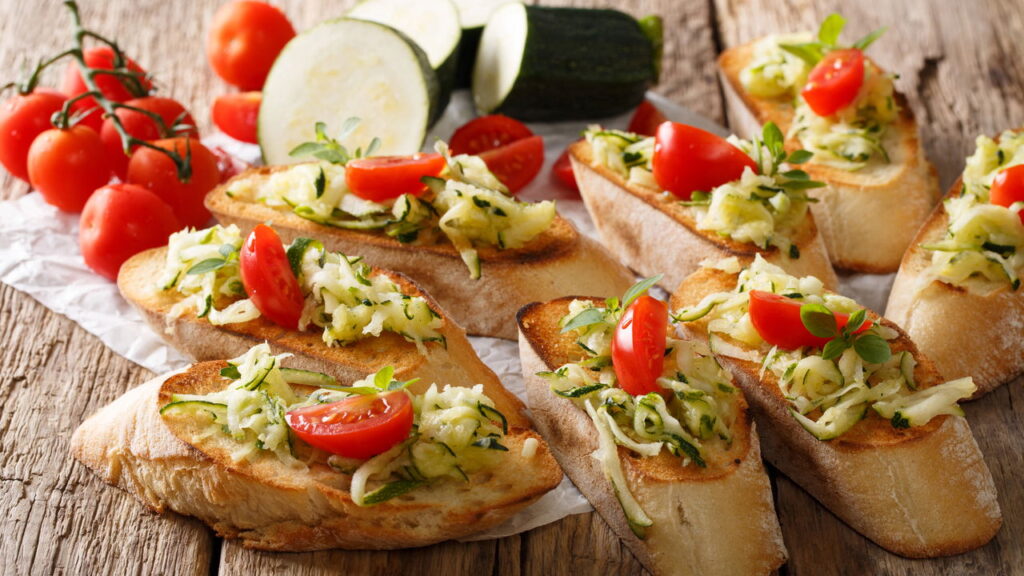 O pão com orégano e queijo que derrete na boca
