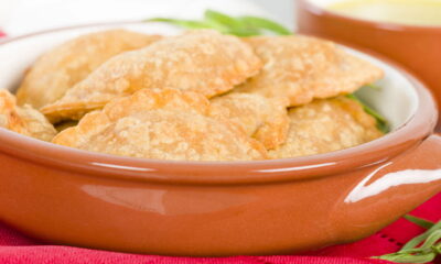 Como garantir pastéis leves e crocantes sem excesso de óleo na fritura