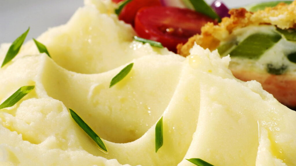 Esse purê tem um truque que deixa tudo mais cremoso e saboroso
