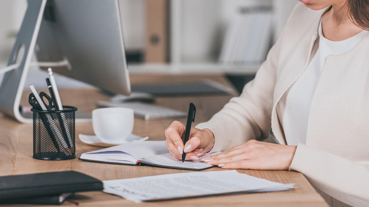 Semana de trabalho de 4 dias já é realidade e trabalhadores agradecem