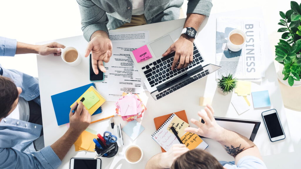 Semana de trabalho de 4 dias já virou realidade e trabalhadores agradecem