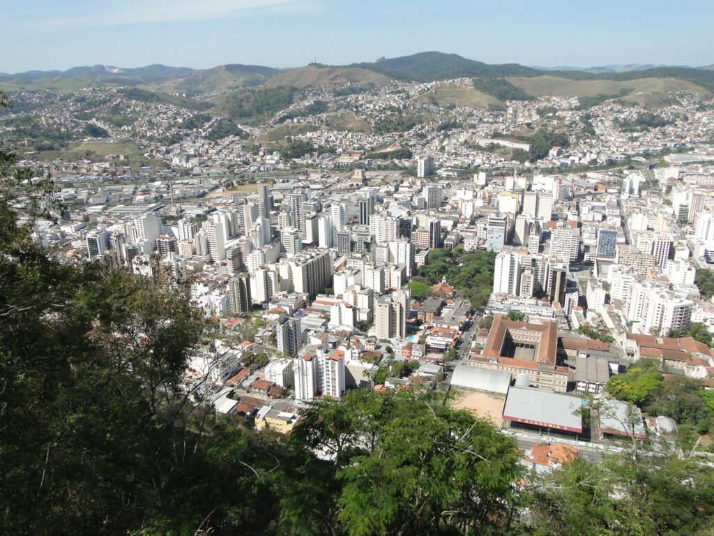No coração de Minas, uma cidade se destaca sem perder o charme