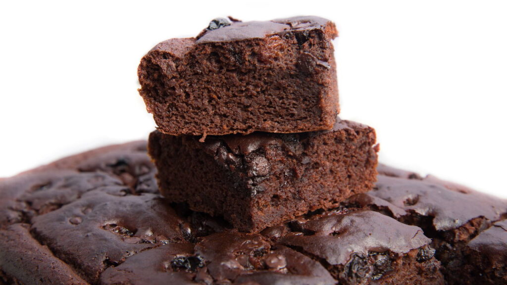 Brownie vegano de abacate surpreende pelo sabor e textura
