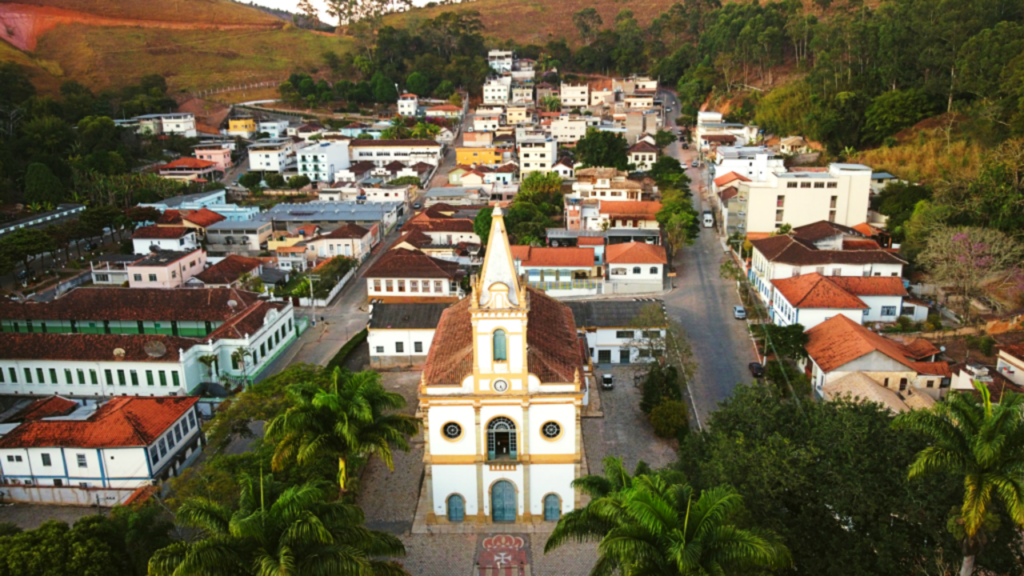 Veja a cidade mineira que está encantando o Brasil