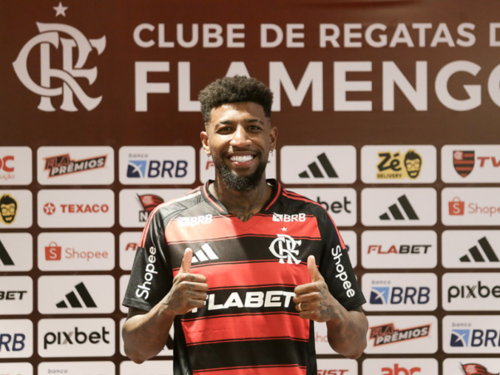 Flamengo avalia futuro de Emerson Royal diante de sondagens europeias