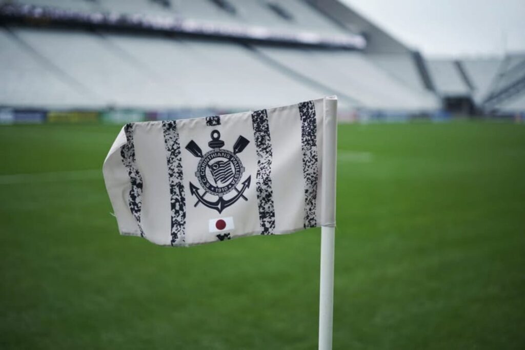 Torcedor do Corinthians que viralizou vai ganhar moral do clube - Super ...