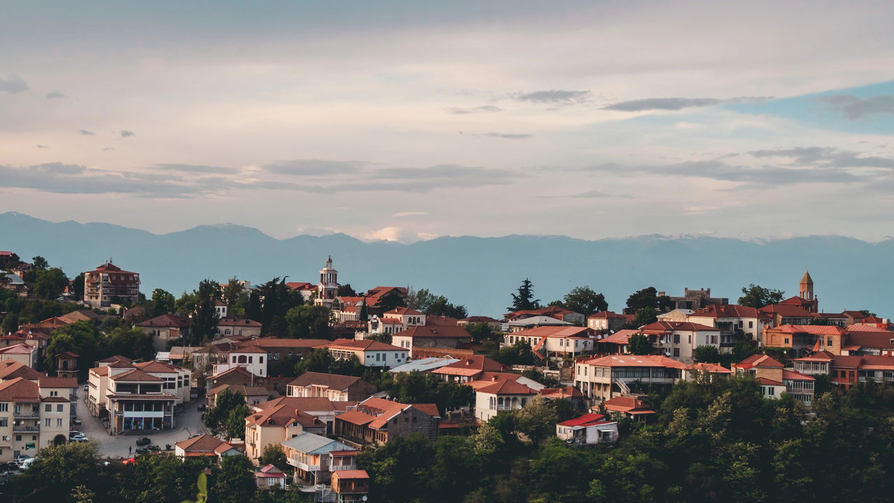 País abre portas para brasileiros com 10 anos de imposto zero