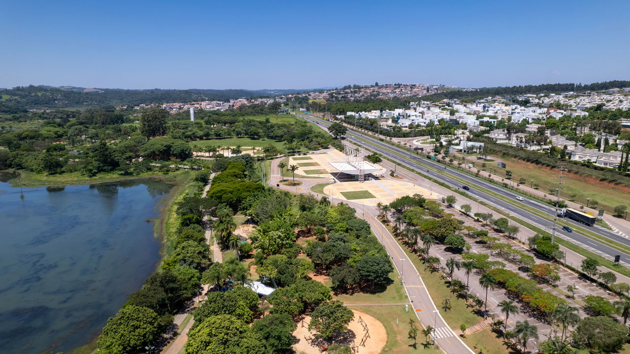 Cidade a menos de 1h de SP cresce com tecnologia, agro e cultura