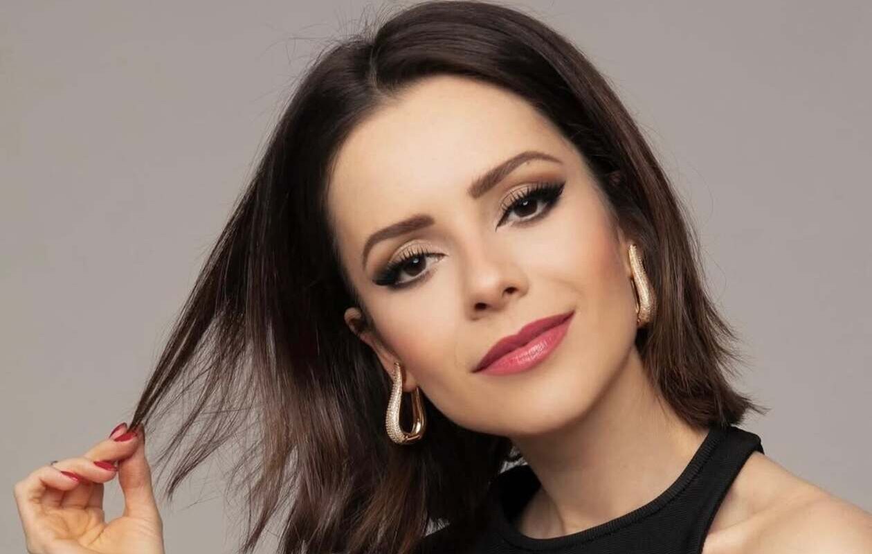 Sandy aparece do nada em Vale Tudo e deixa público intrigado