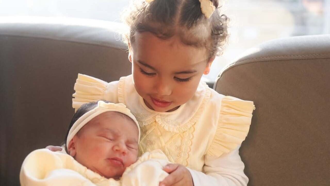 Você precisa ver! As primeiras fotos de Mel, filha caçula de Neymar e Bruna Biancardi