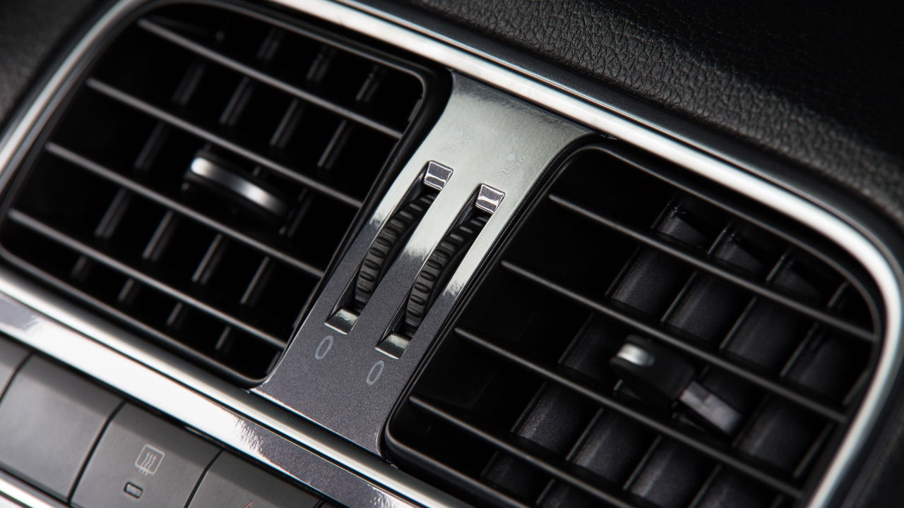 O pior erro que você pode cometer com o ar-condicionado do carro