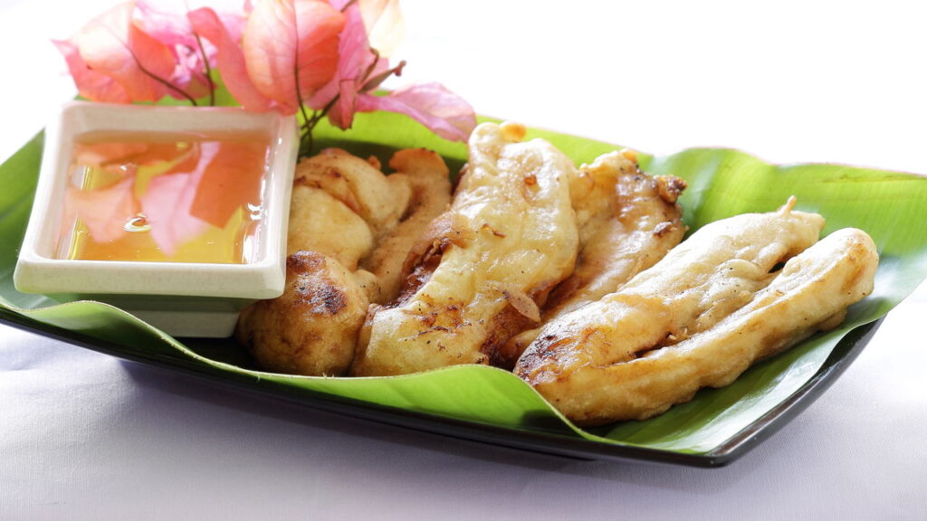 Banana assada vira sobremesa queridinha de quem está de dieta
