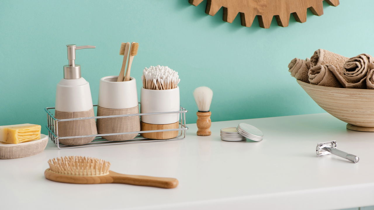 Essa forma de organizar o banheiro vai mudar sua rotina