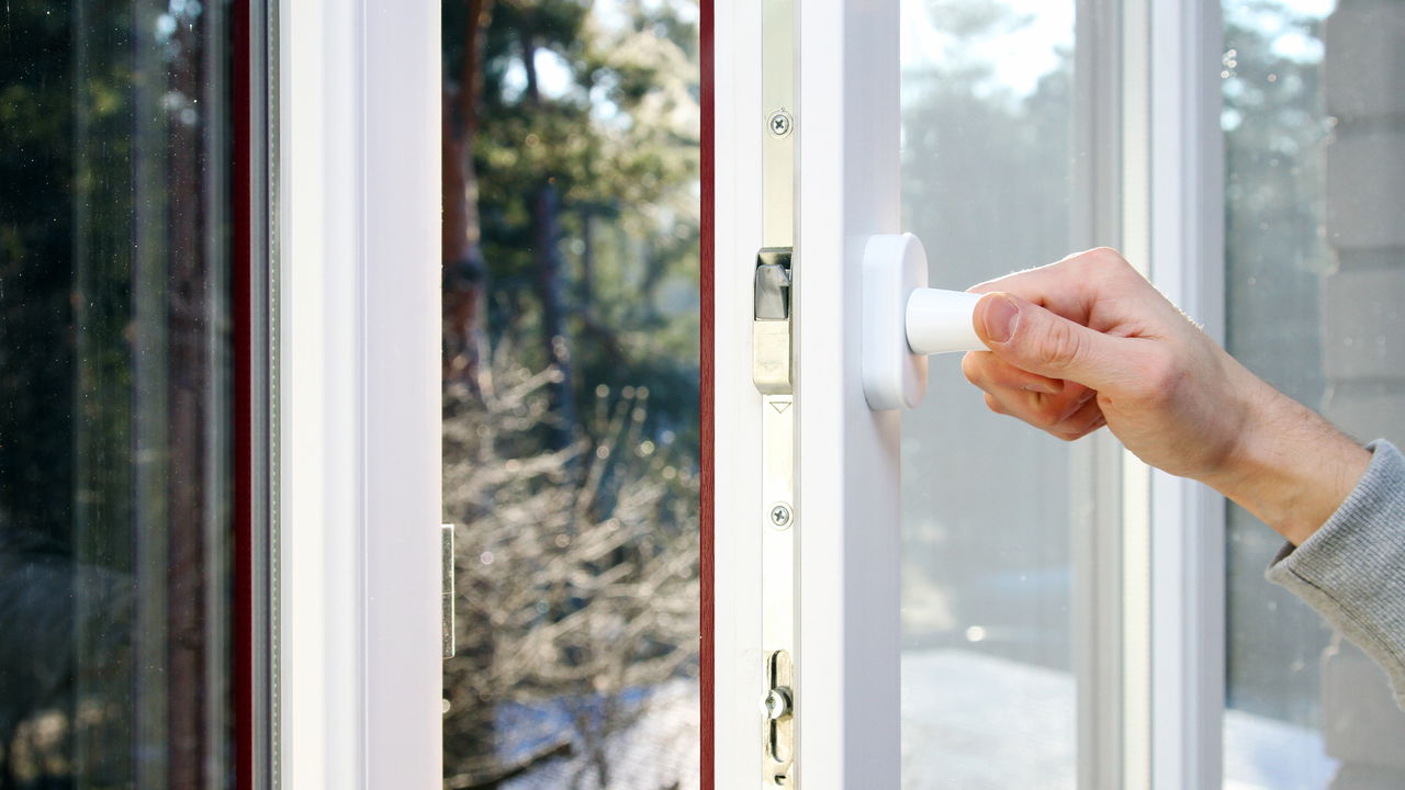 Especialistas ensinam maneira mais eficaz de refrescar sua casa sem gastar energia