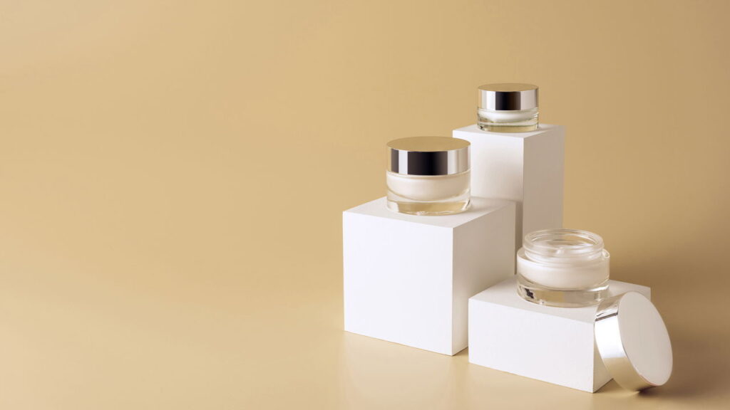 Cremes faciais que você nunca deve usar no verão