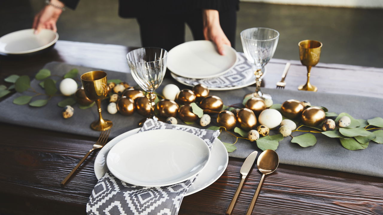 Como decorar mesa de jantar e surpreender seus convidados