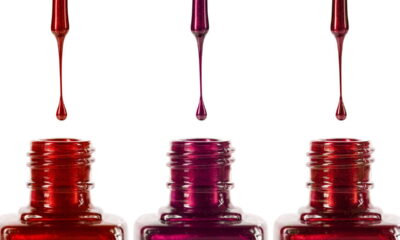 Técnicas modernas elevam o esmalte com glitter