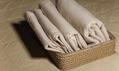 Fronha de cetim pode salvar seu cabelo de quebras invisíveis