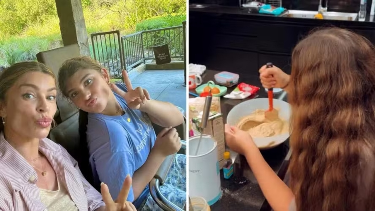 Grazi Massafera e Sofia compartilham momento culinário em família