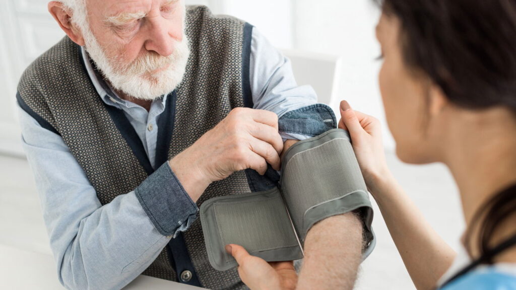 Todo idoso deve seguir esses conselhos para a saúde d o coração após os 60 anos