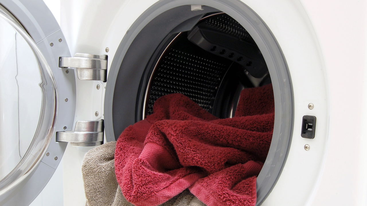 Frequência certa para lavar toalhas evita doenças e odor ruim