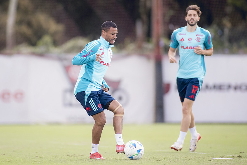 De la Cruz em ação.