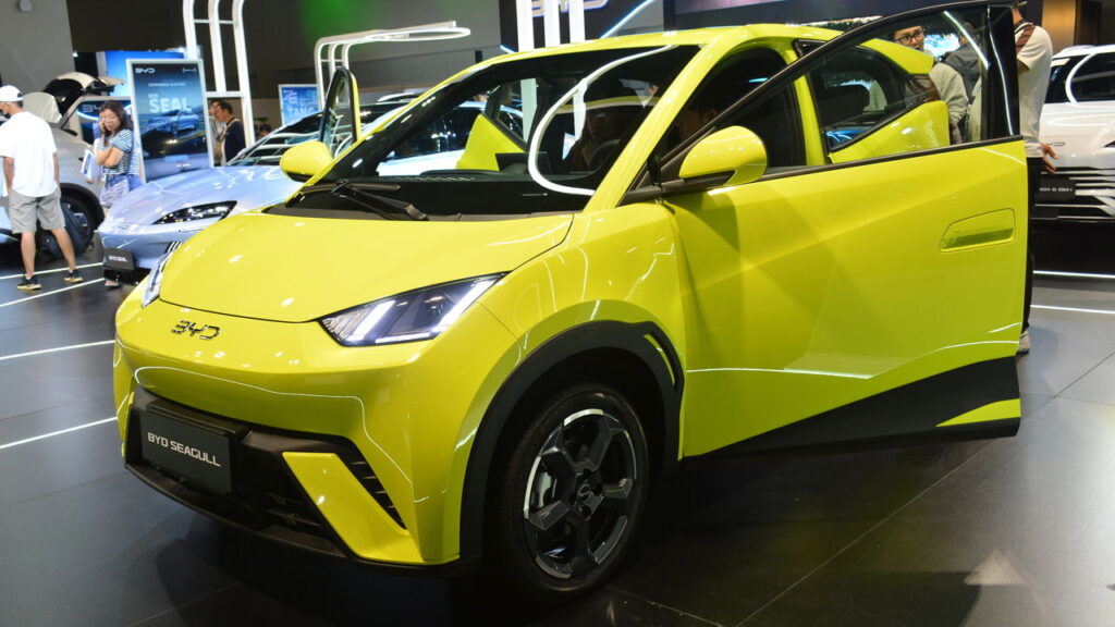 Esse carro elétrico é o queridinho do momento
