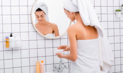 O truque mais eficiente para evitar o espelho embaçado no banho