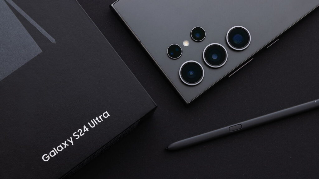 Cinco celulares com conexão via satélite em 2025