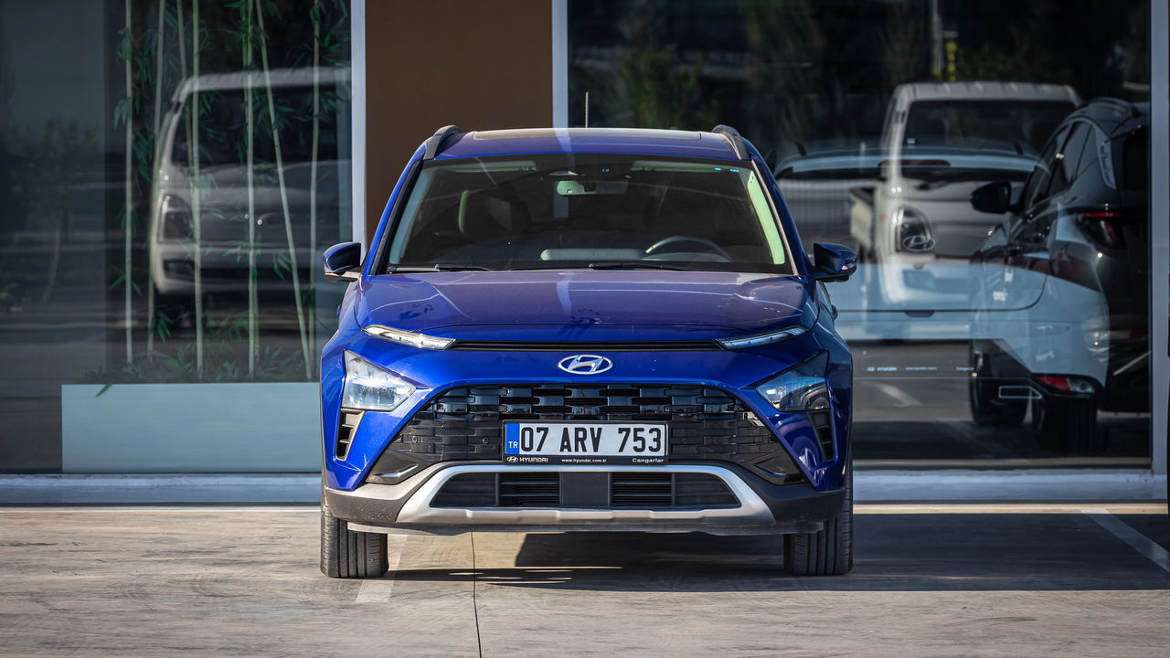 Esse carro conquista motoristas com economia e potência surpreendente