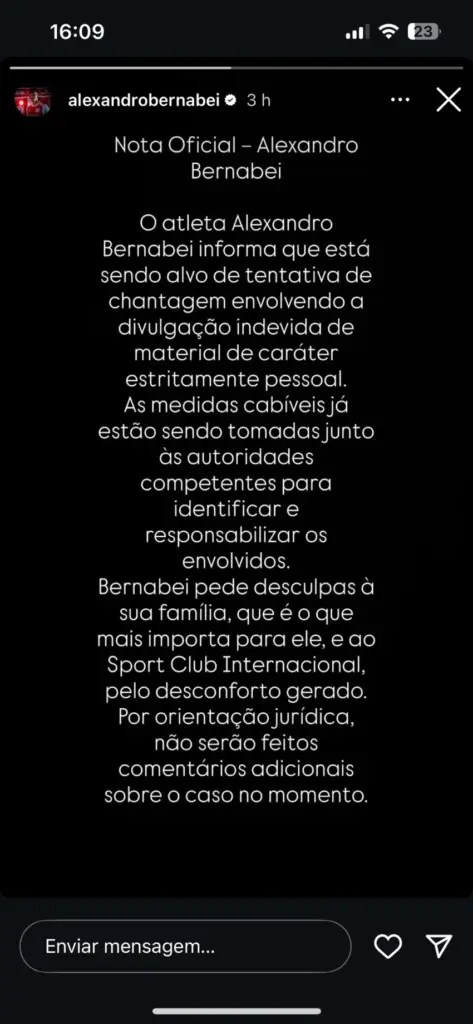 Bernabei, do Internacional, fala sobre chantagem 