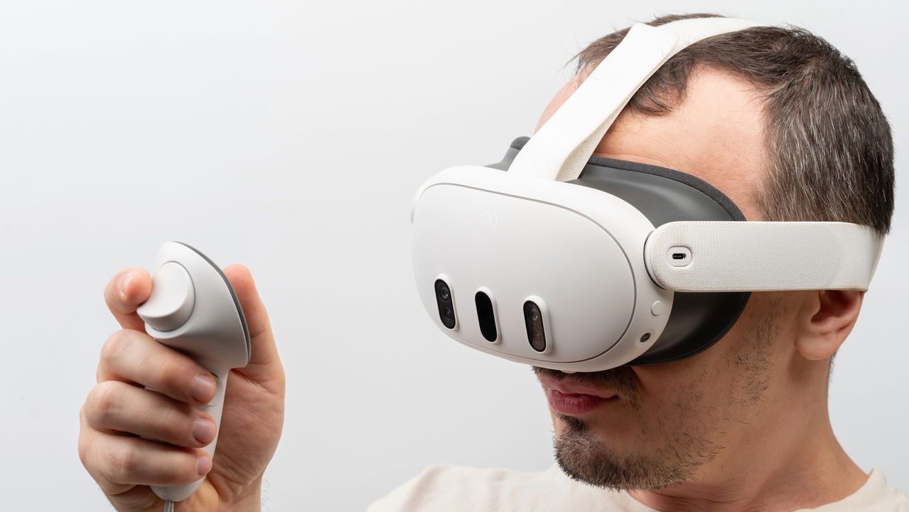 Óculos de realidade virtual com gráficos ultrarrealistas