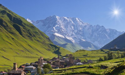 A região que une montanhas, história e uma hospitalidade inesquecível
