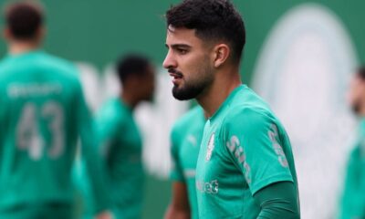 O jogador Flaco López, da SE Palmeiras, durante treinamento.