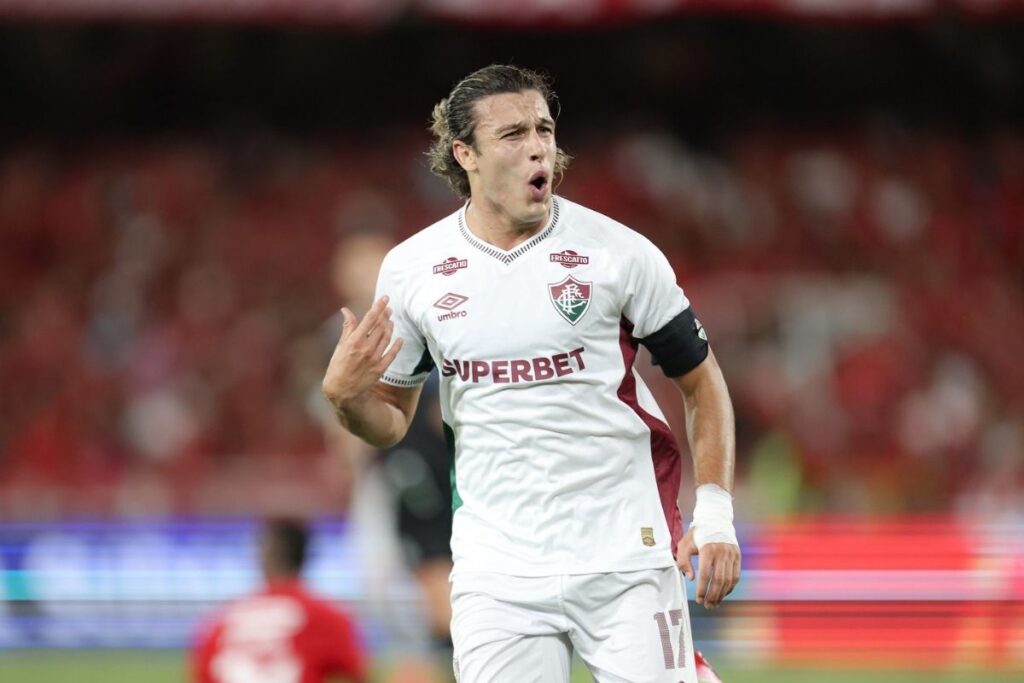 Canobbio comemorando gol pelo Fluminense