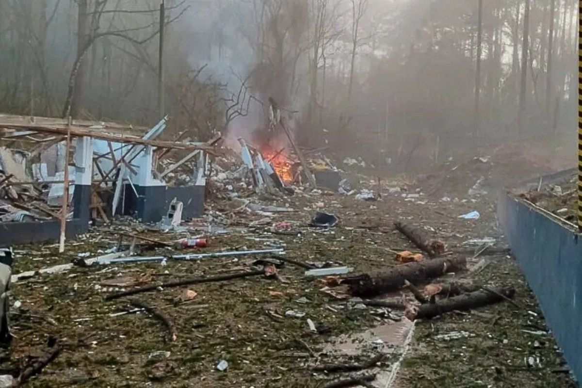 Explosão em fábrica em Curitiba deixa mortos e desaparecidos