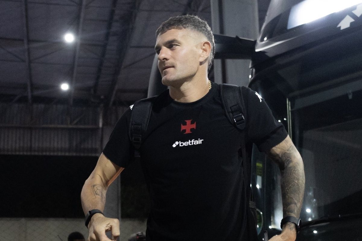 Vegetti atacante do Vasco