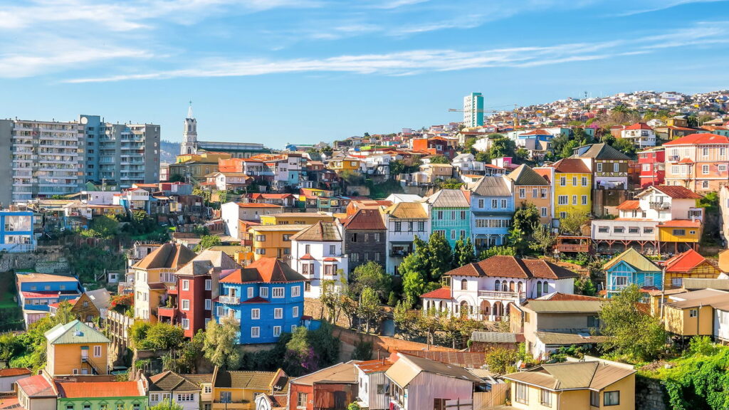 A cidade portuária que virou símbolo da criatividade e liberdade no Chile