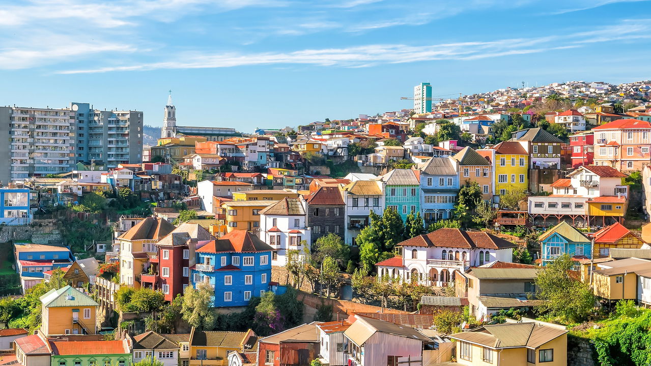 A cidade portuária que virou símbolo da criatividade e liberdade no Chile