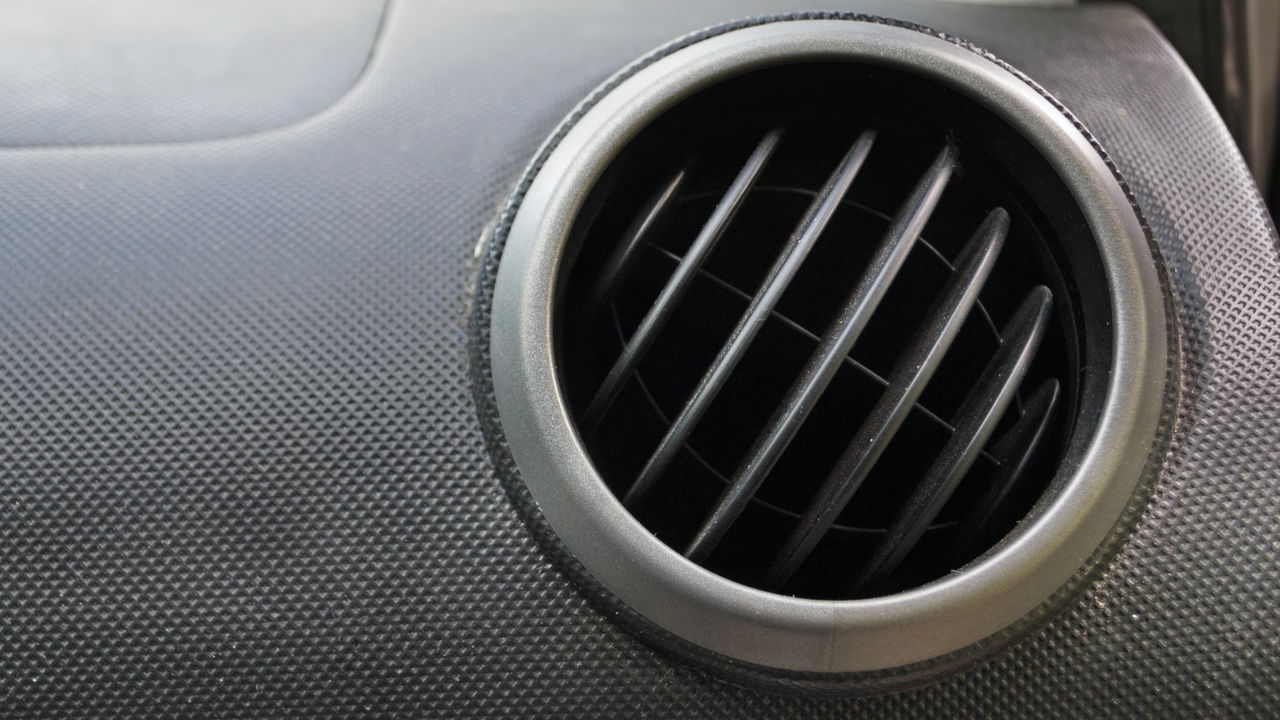 Sinais silenciosos de que o ar-condicionado do carro pode falhar a qualquer momento