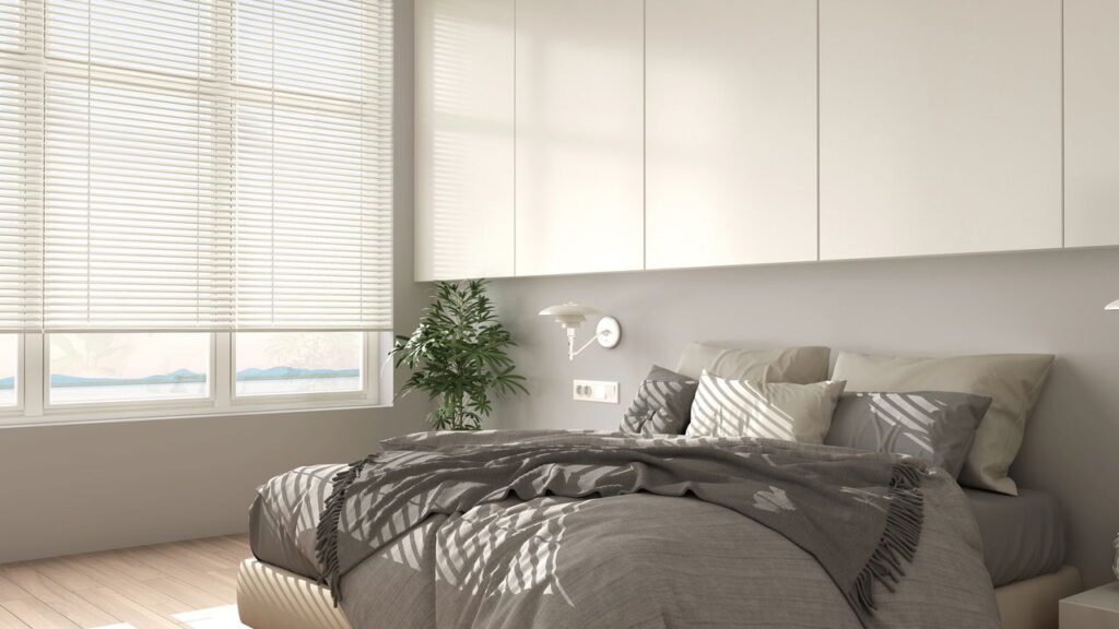 Cores e decoração transformam o quarto em refúgio acolhedor