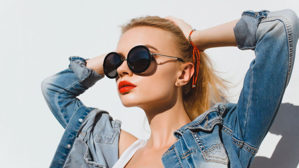 Calor e sol exigem cuidados extras com os cabelos no verão