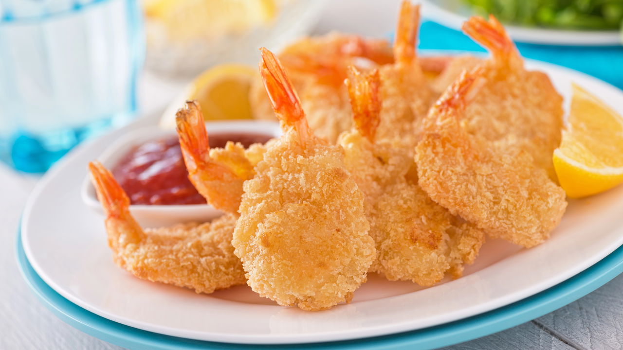 Camarão crocante feito na air fryer com toque picante