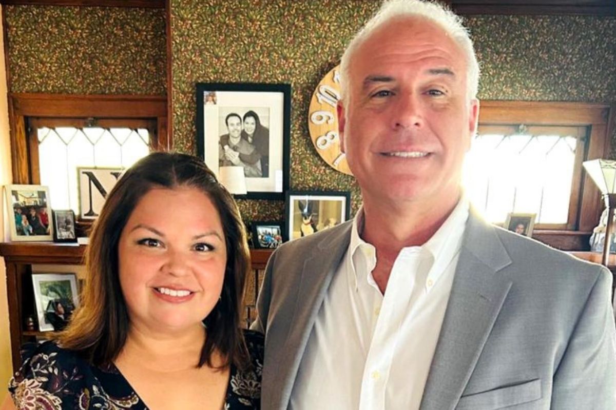 Casal morre em acidente após deixar filho na faculdade