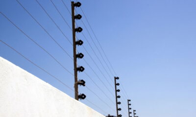 Central de cerca elétrica que funciona sozinha