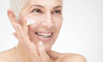 Como cosmético anti-idade transforma a pele com efeito rápido