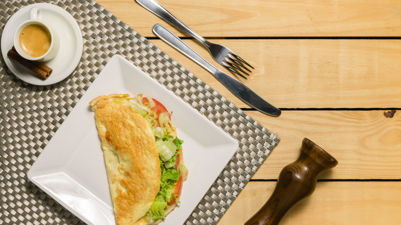 Receita de crepioca com frango que bombou nas redes